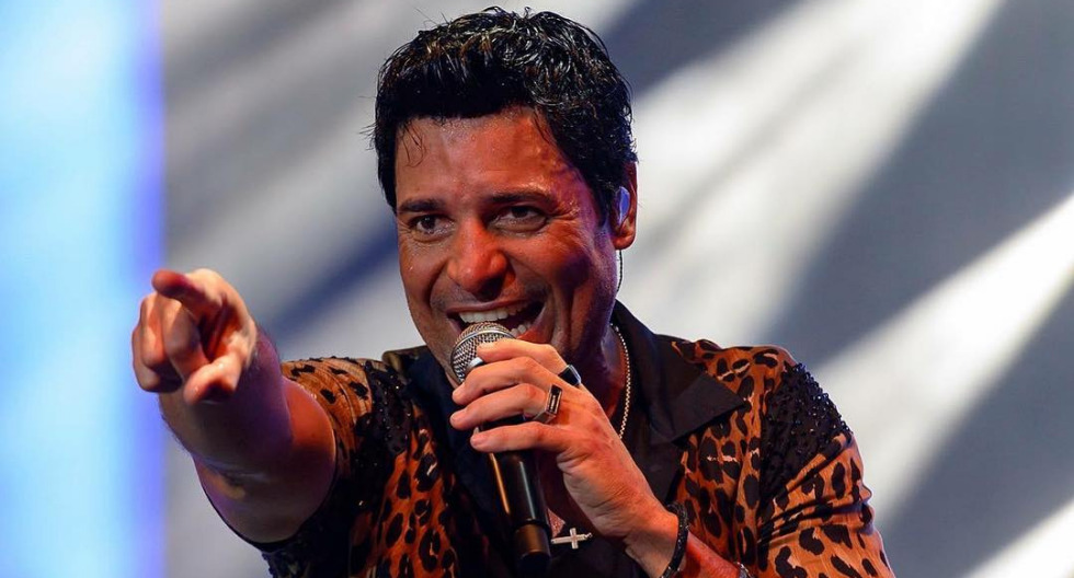 Chayanne recibe vacuna contra la Covid-19
