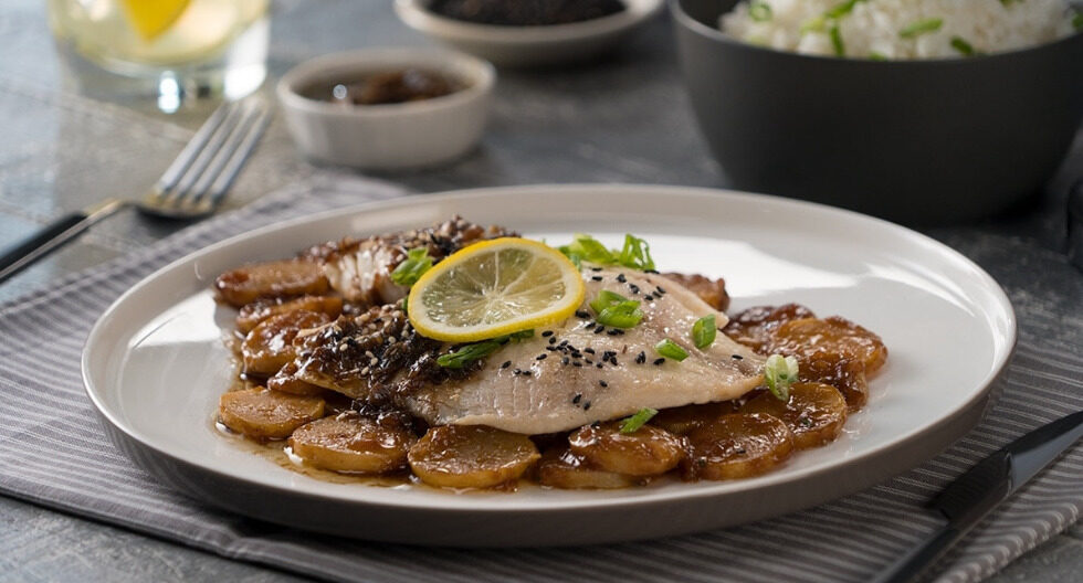 Pescado con papas glaseadas