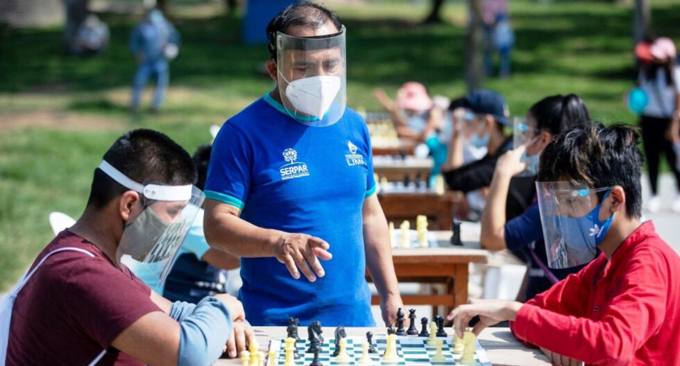 Talleres en los clubes zonales