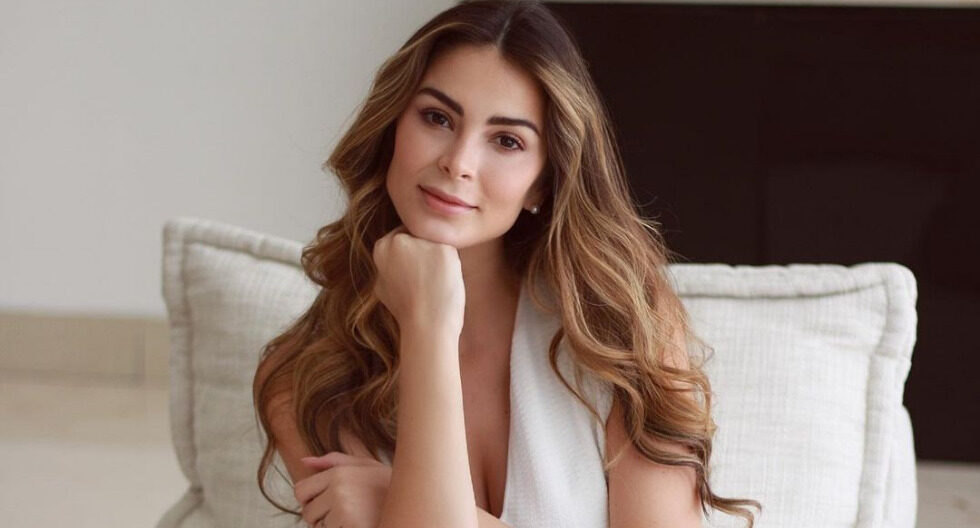 Laura Spoya