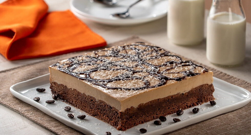 Flan de capuchino con brownie
